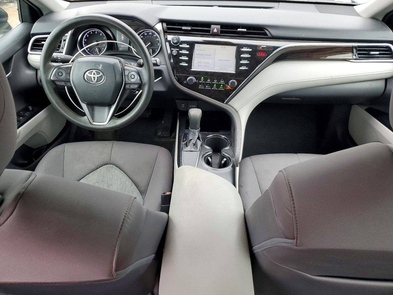2018 TOYOTA CAMRY