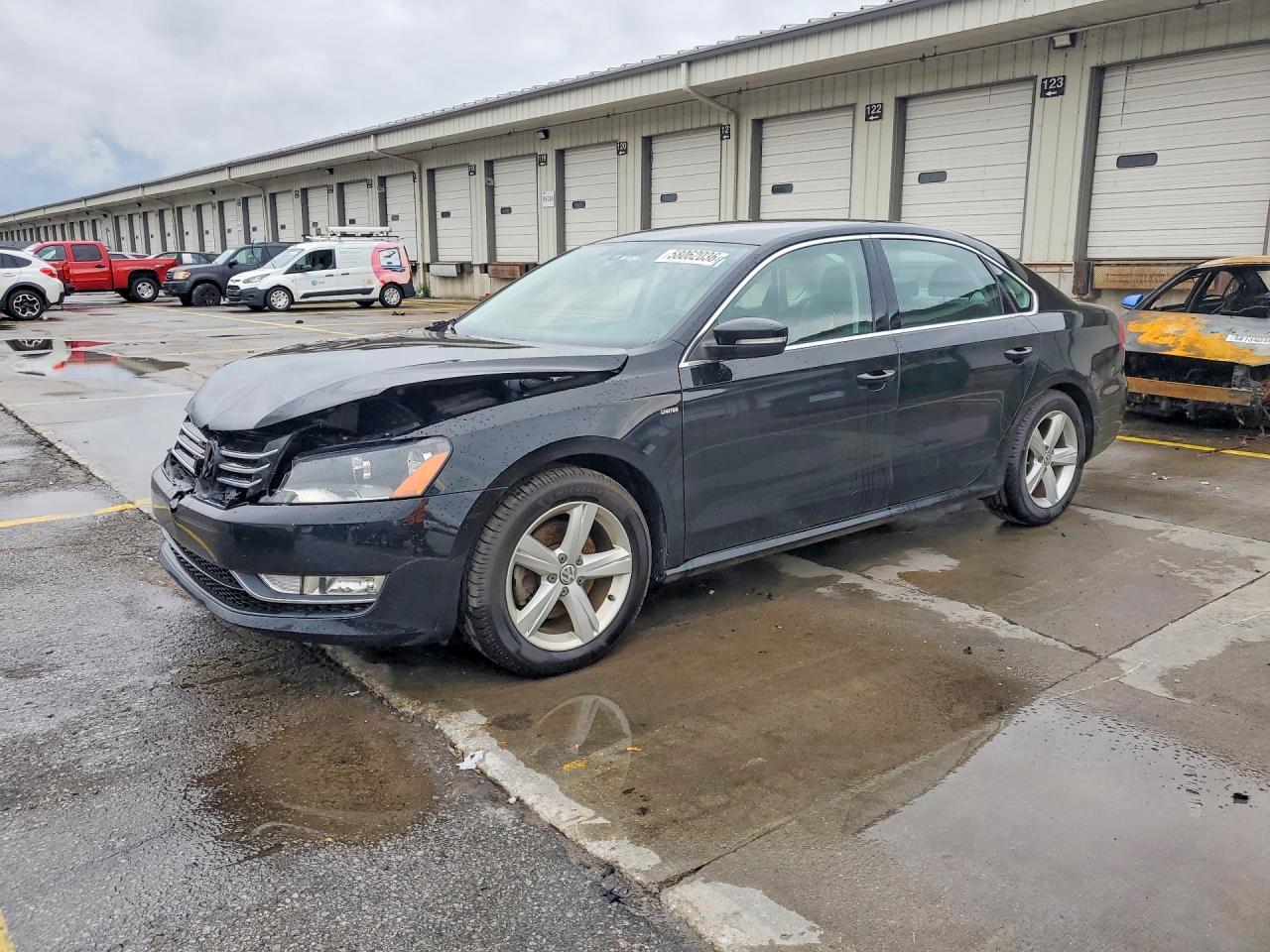 2015 VOLKSWAGEN Passat