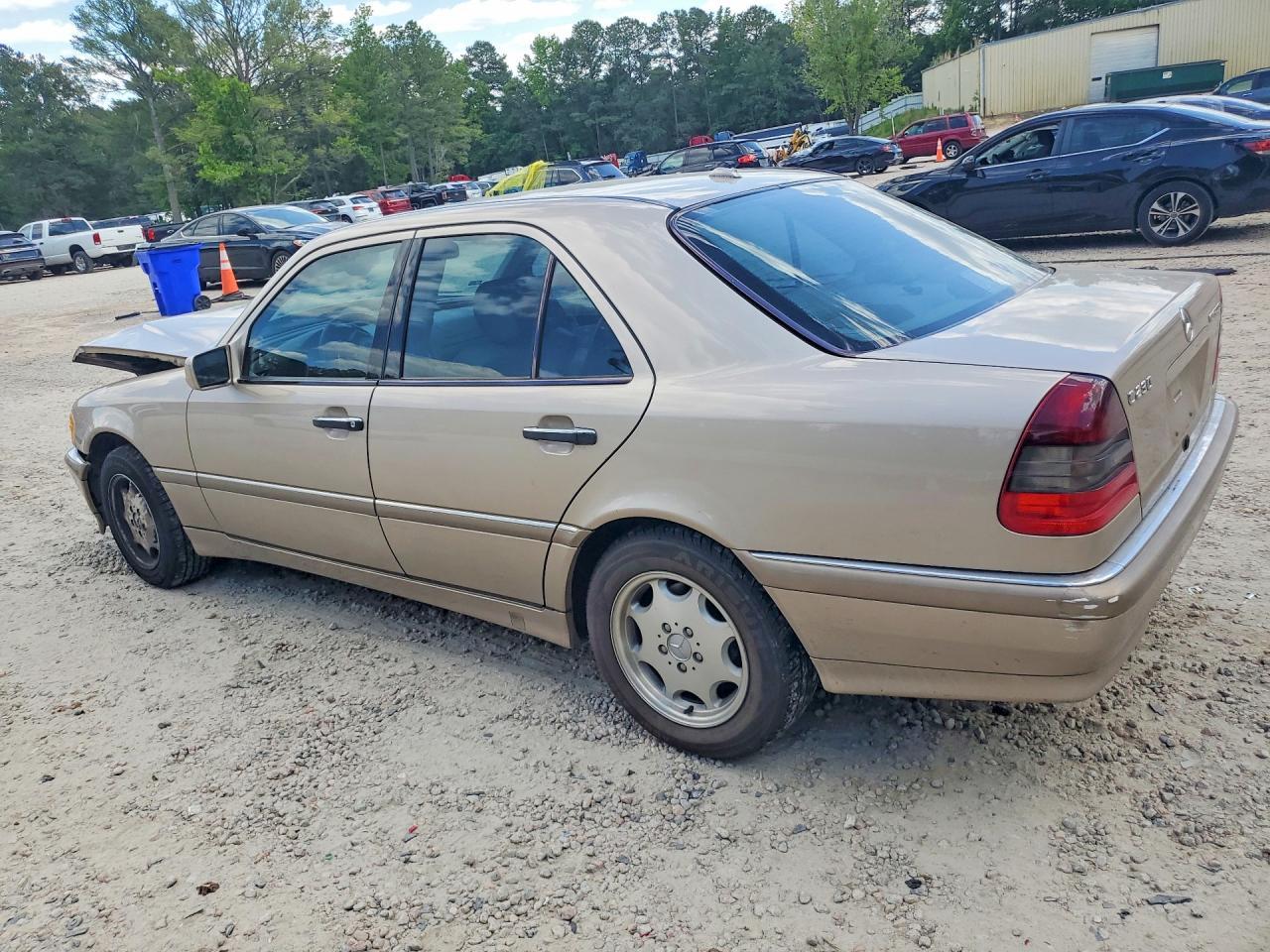 2000 MERCEDES-BENZ C-CLASS