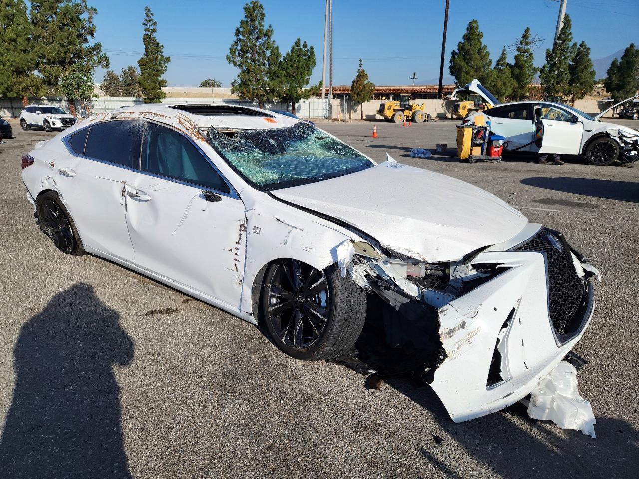 2022 LEXUS ES 300H