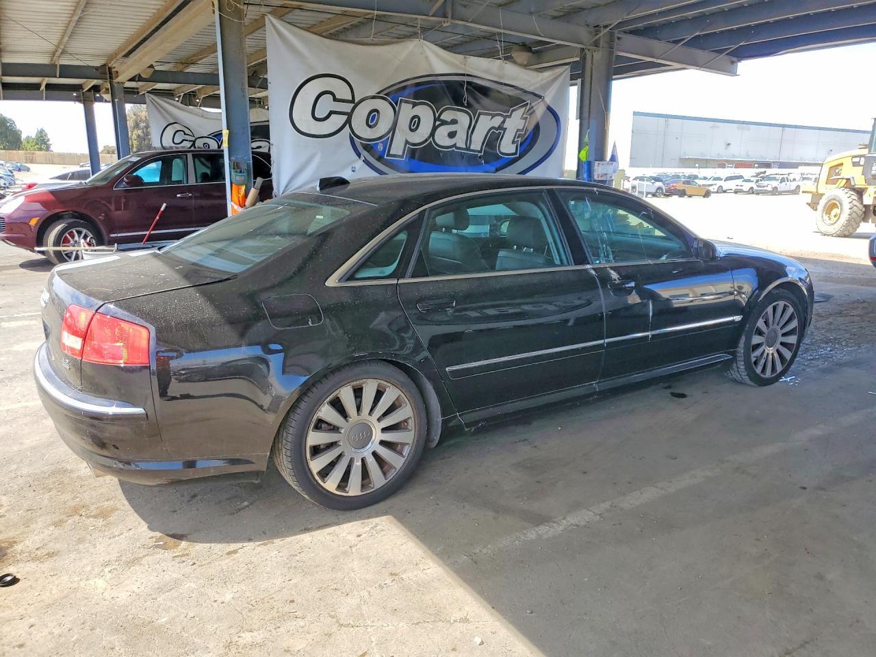 2004 AUDI A8