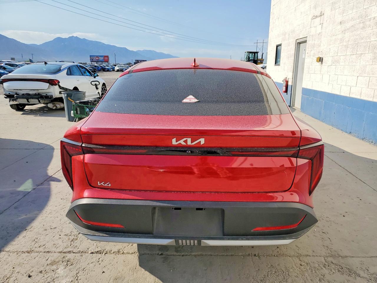 2025 KIA K4