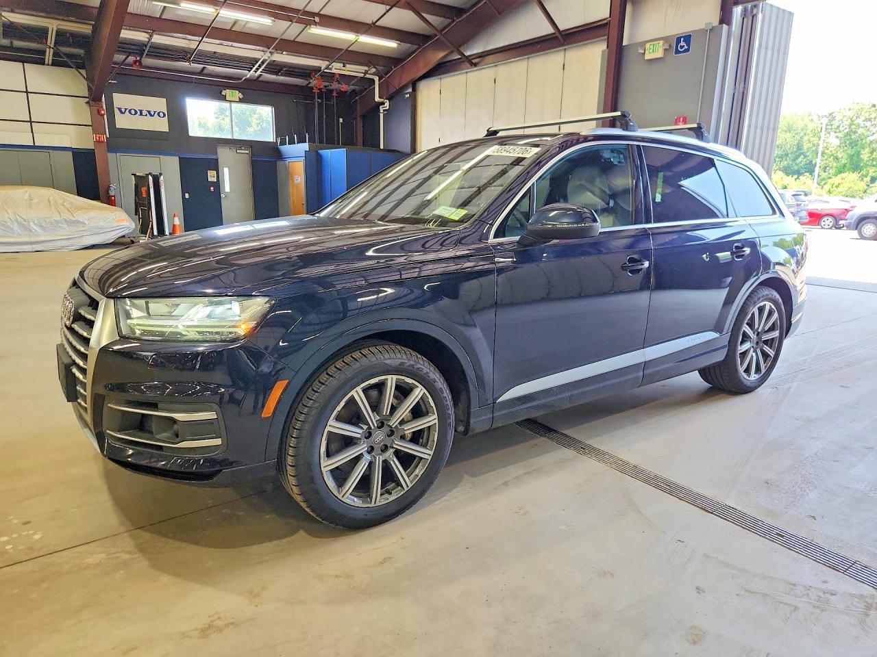 2017 AUDI Q7