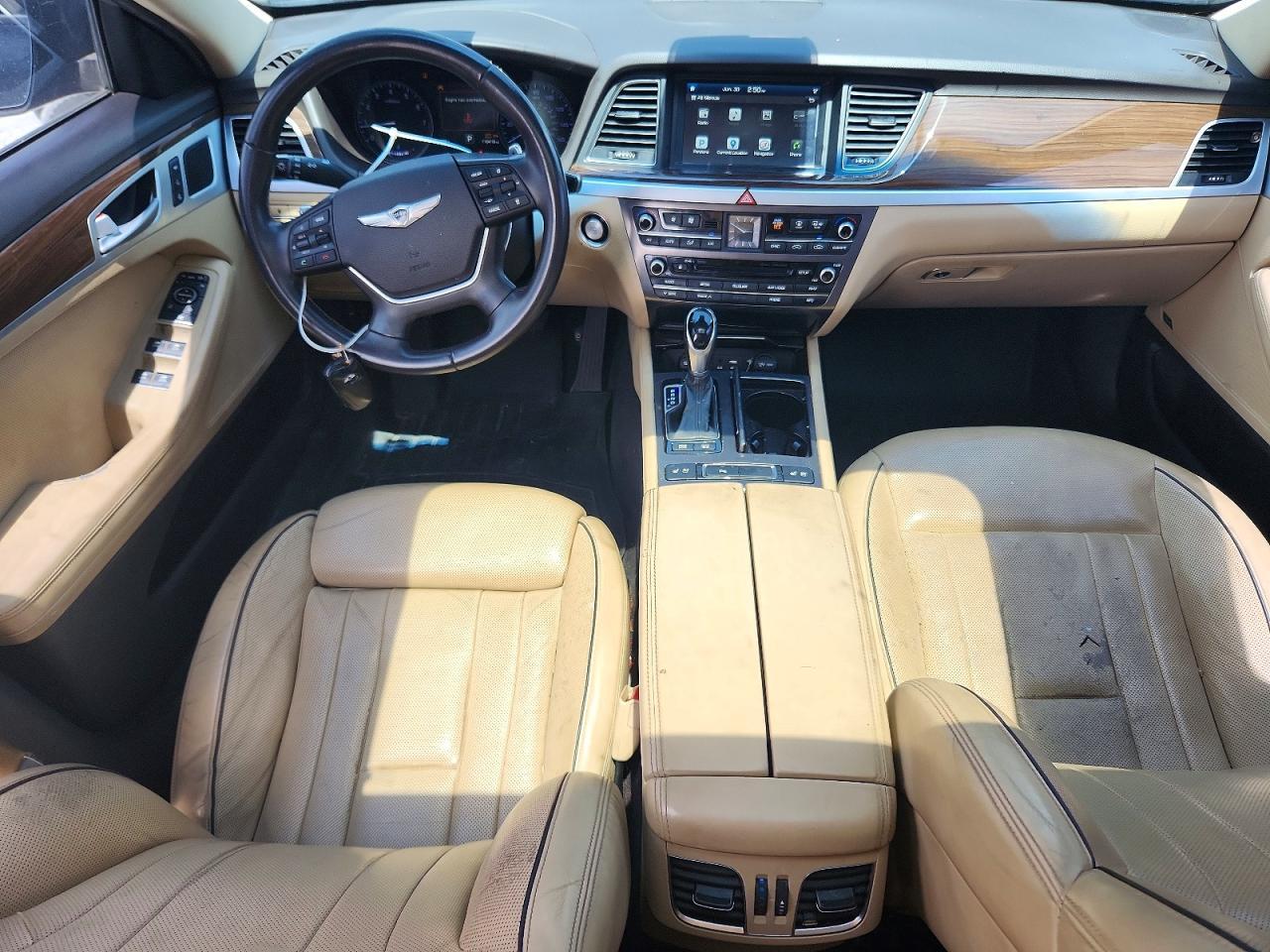 2015 HYUNDAI GENESIS