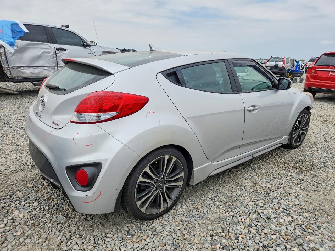 2016 HYUNDAI VELOSTER