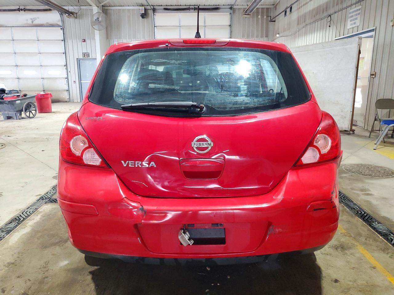 2012 NISSAN VERSA
