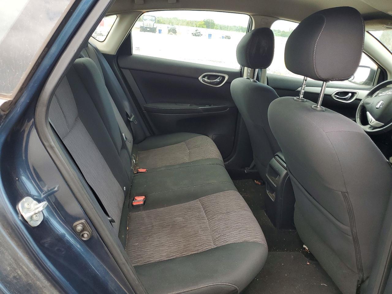 2015 NISSAN SENTRA