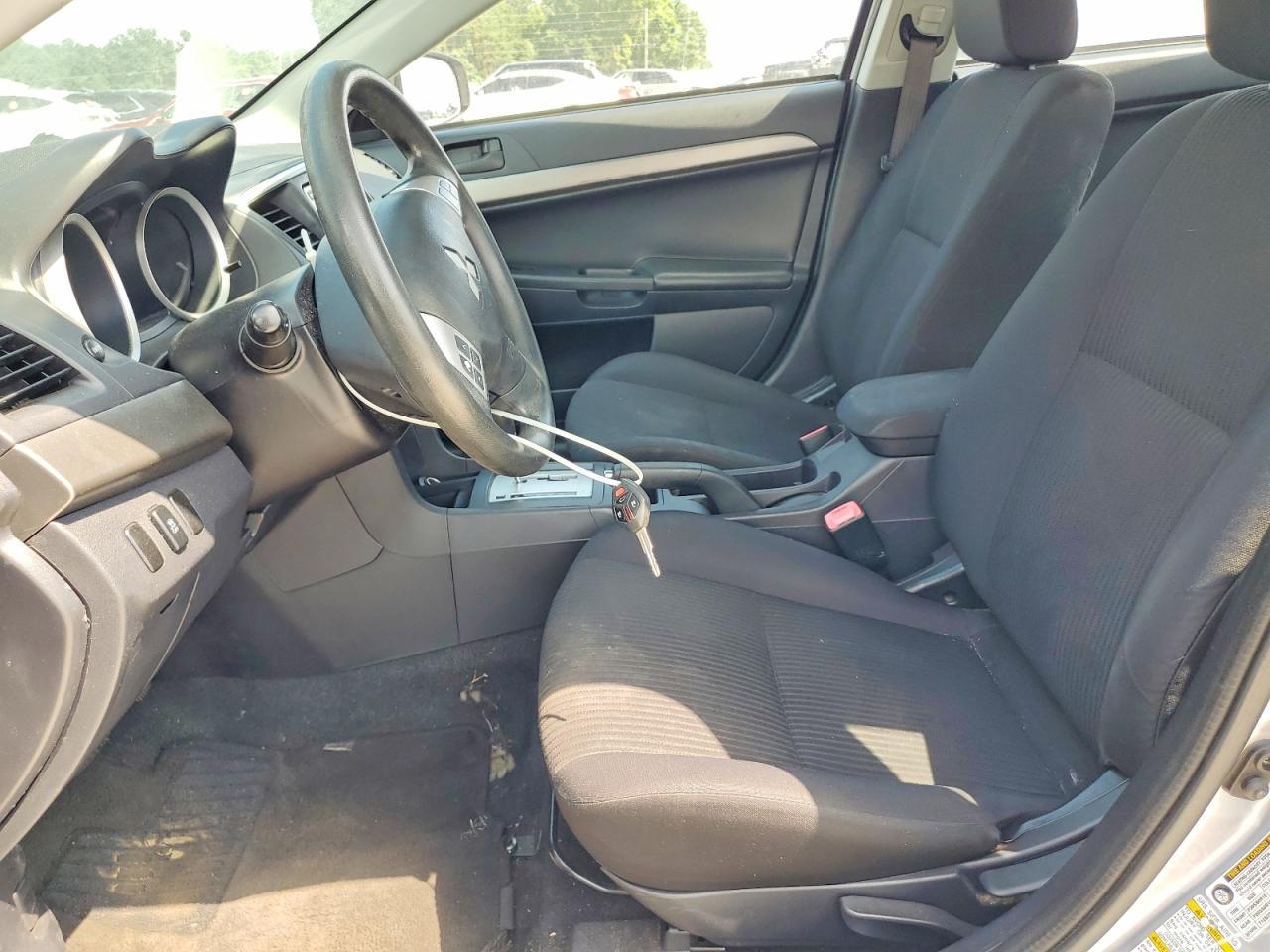 2015 MITSUBISHI LANCER