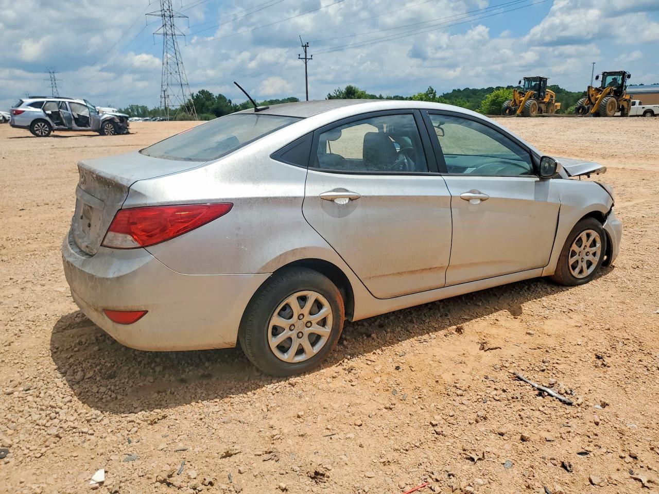 2014 HYUNDAI ACCENT