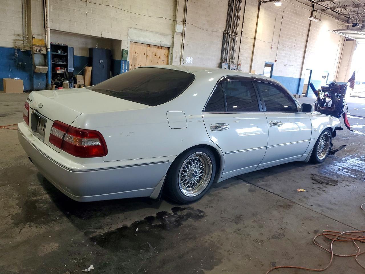 1997 NISSAN Cima