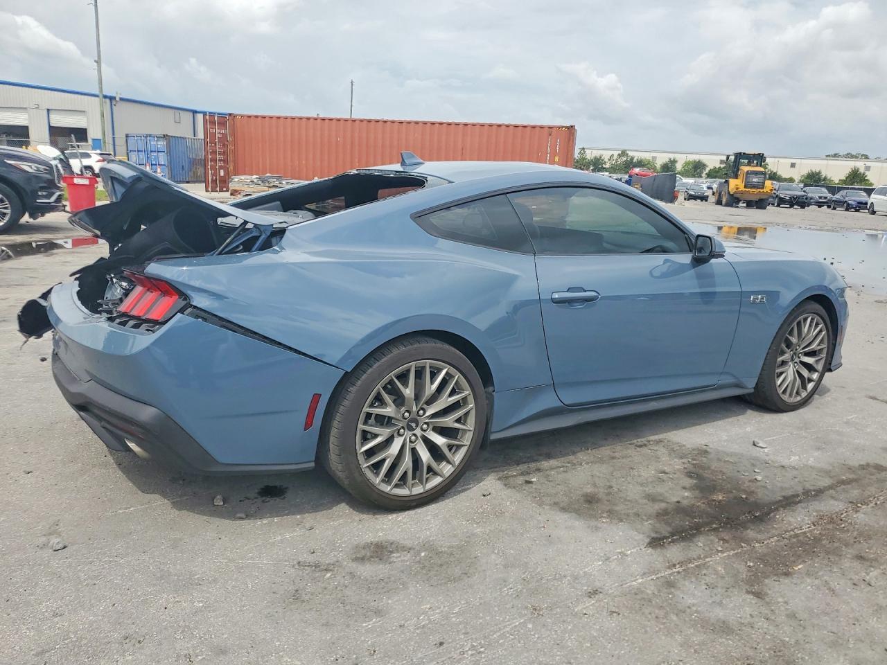 2025 FORD MUSTANG
