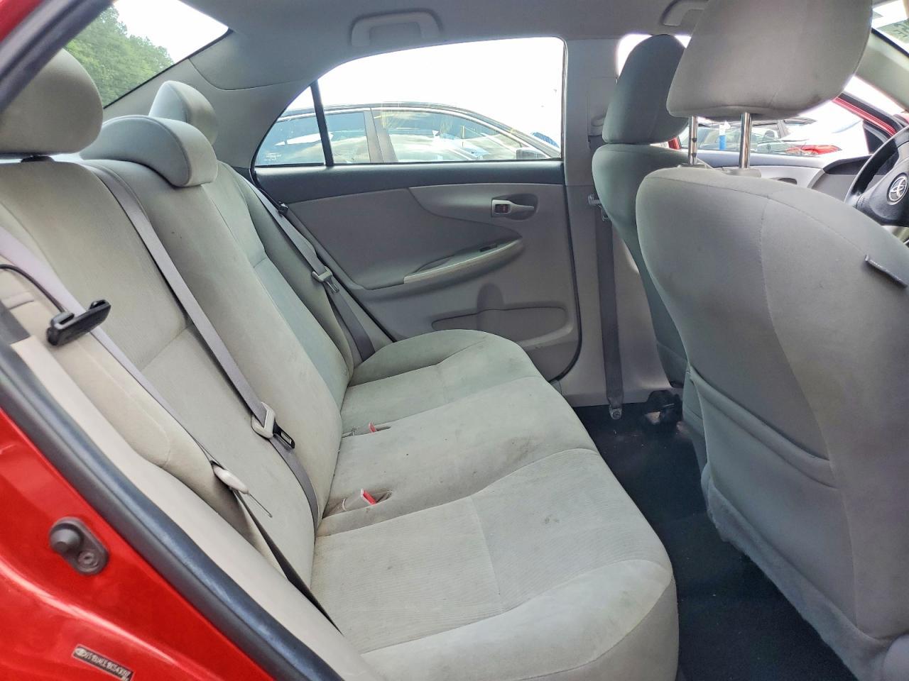 2011 TOYOTA COROLLA