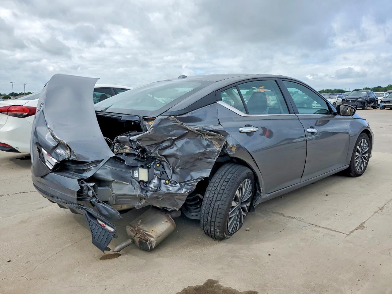 2025 NISSAN ALTIMA