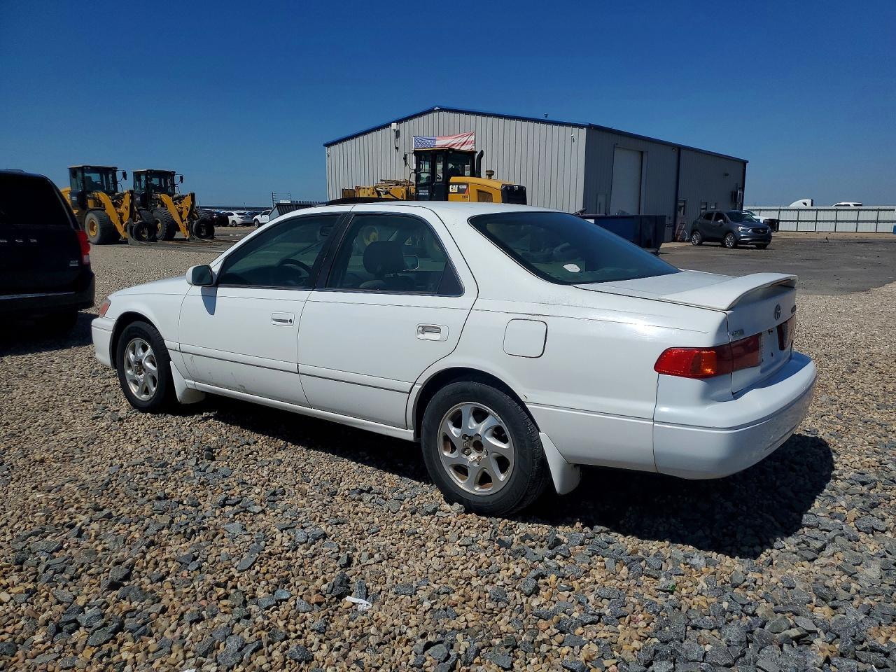 2000 TOYOTA CAMRY