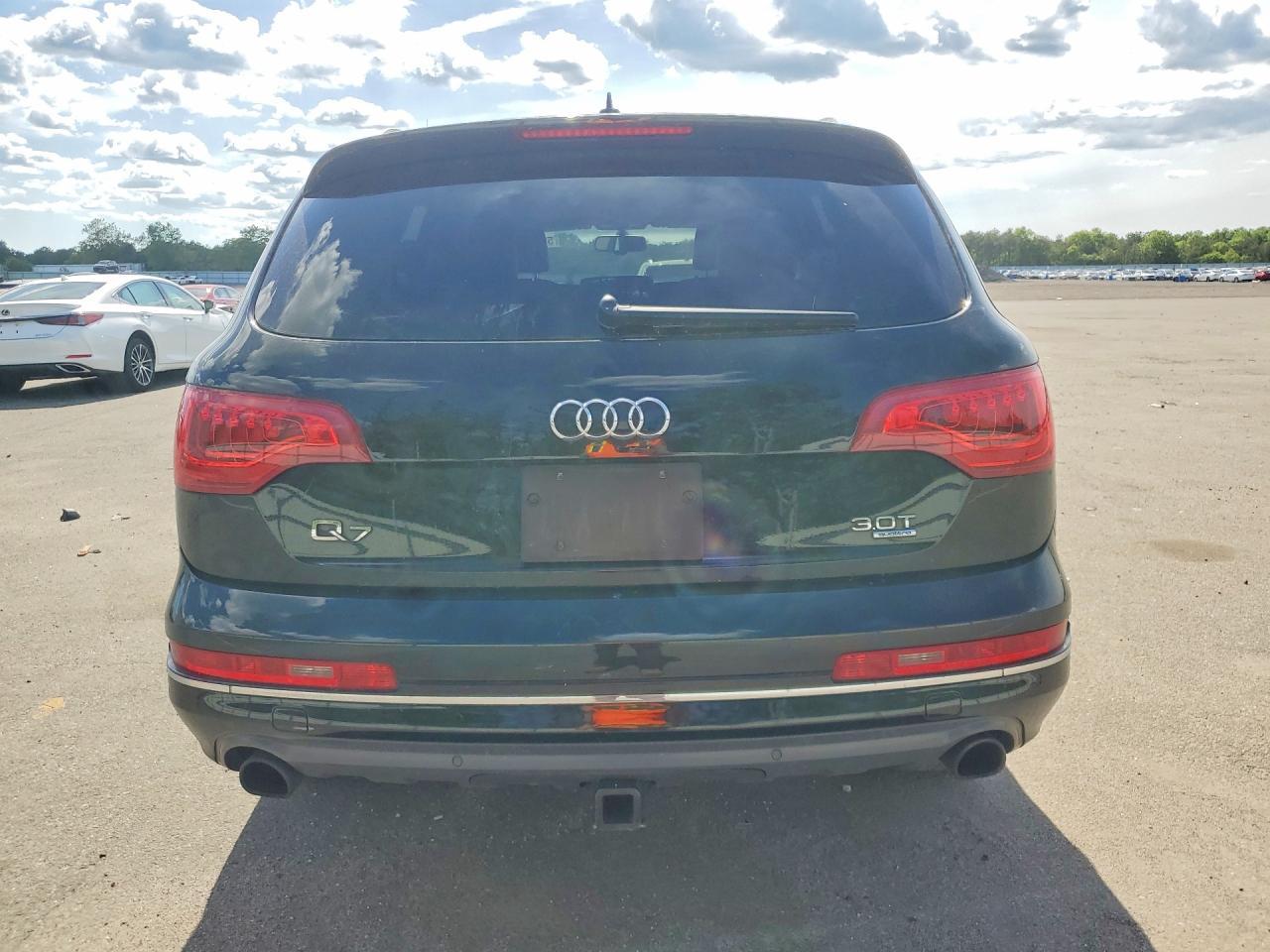 2015 AUDI Q7