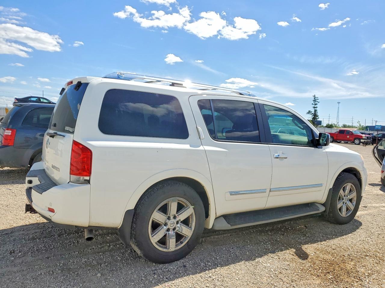 2011 NISSAN Armada