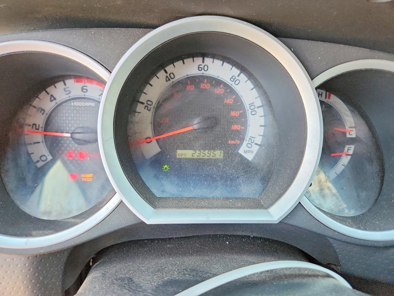 2013 TOYOTA TACOMA