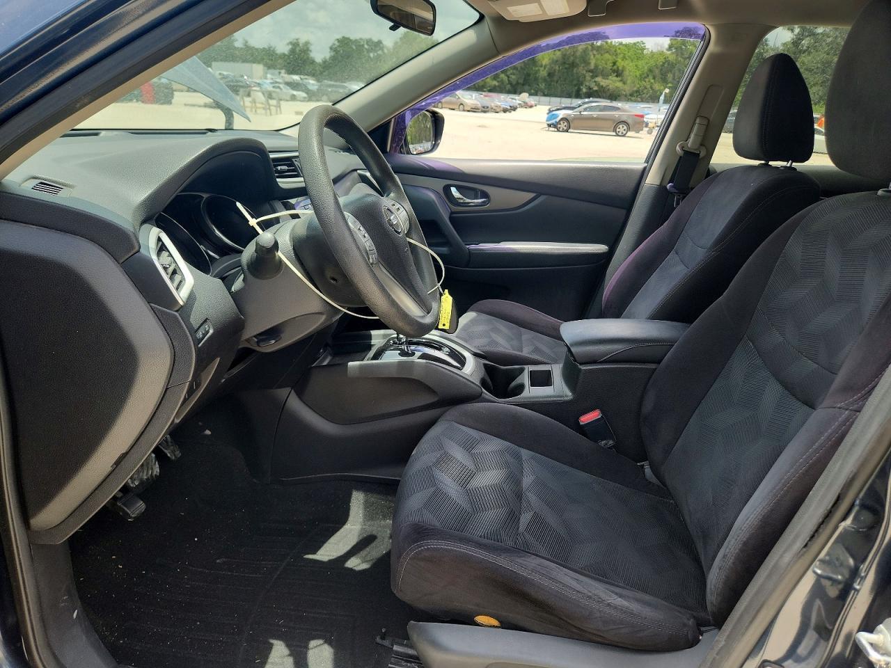 2015 NISSAN ROGUE