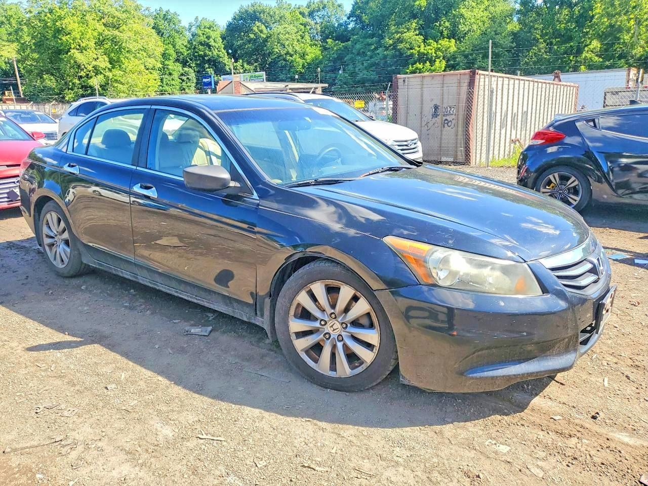 2012 HONDA ACCORD