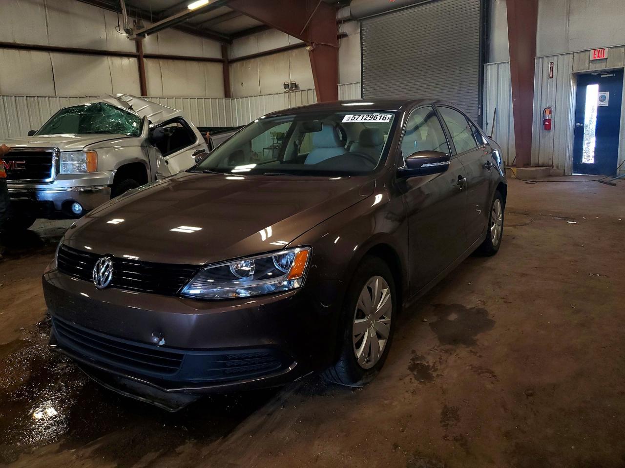 2011 VOLKSWAGEN JETTA