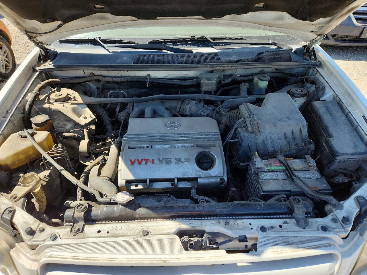 2004 TOYOTA HIGHLANDER