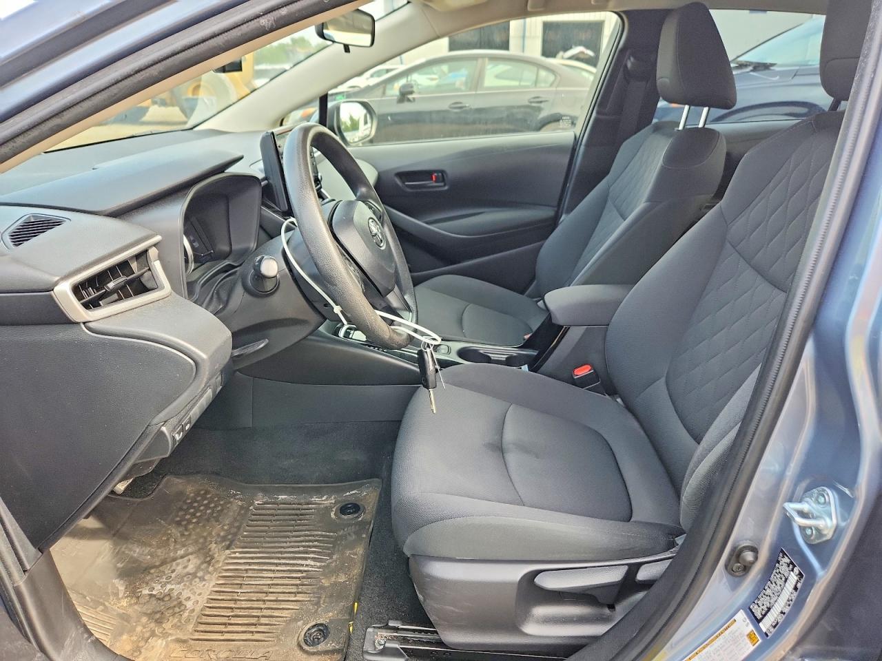 2022 TOYOTA COROLLA