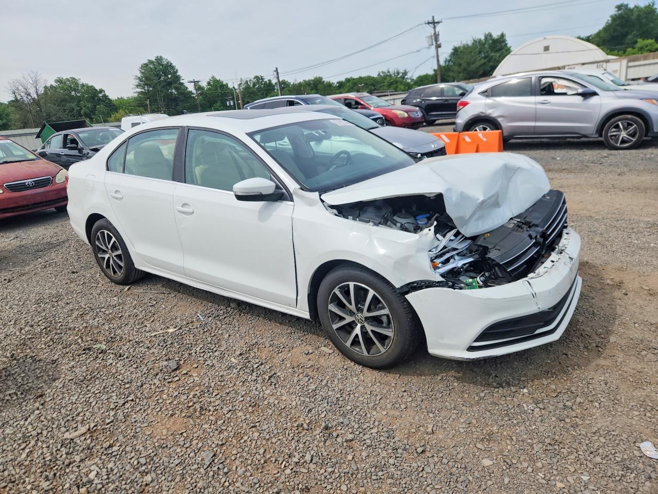 2017 VOLKSWAGEN JETTA