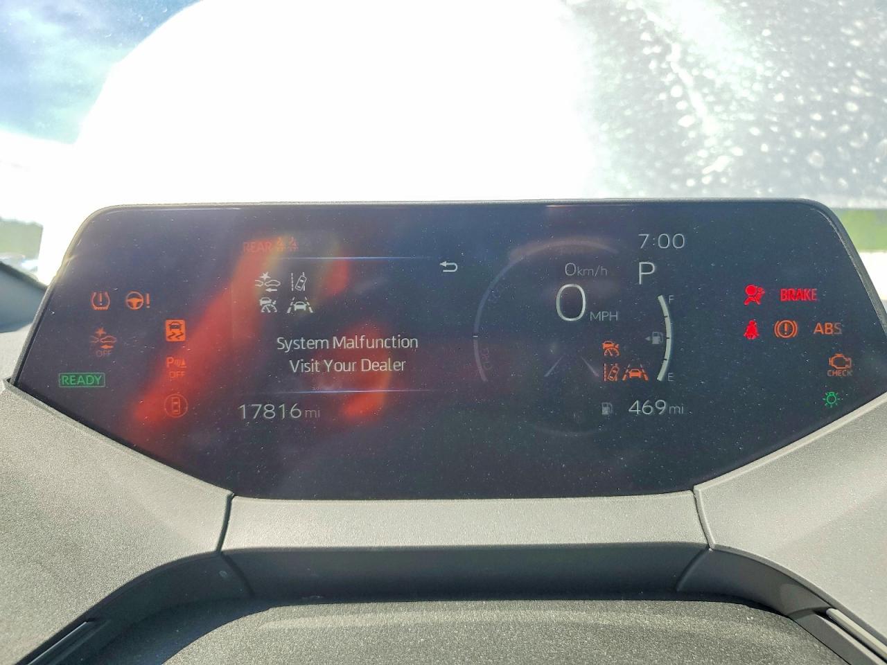 2024 TOYOTA PRIUS