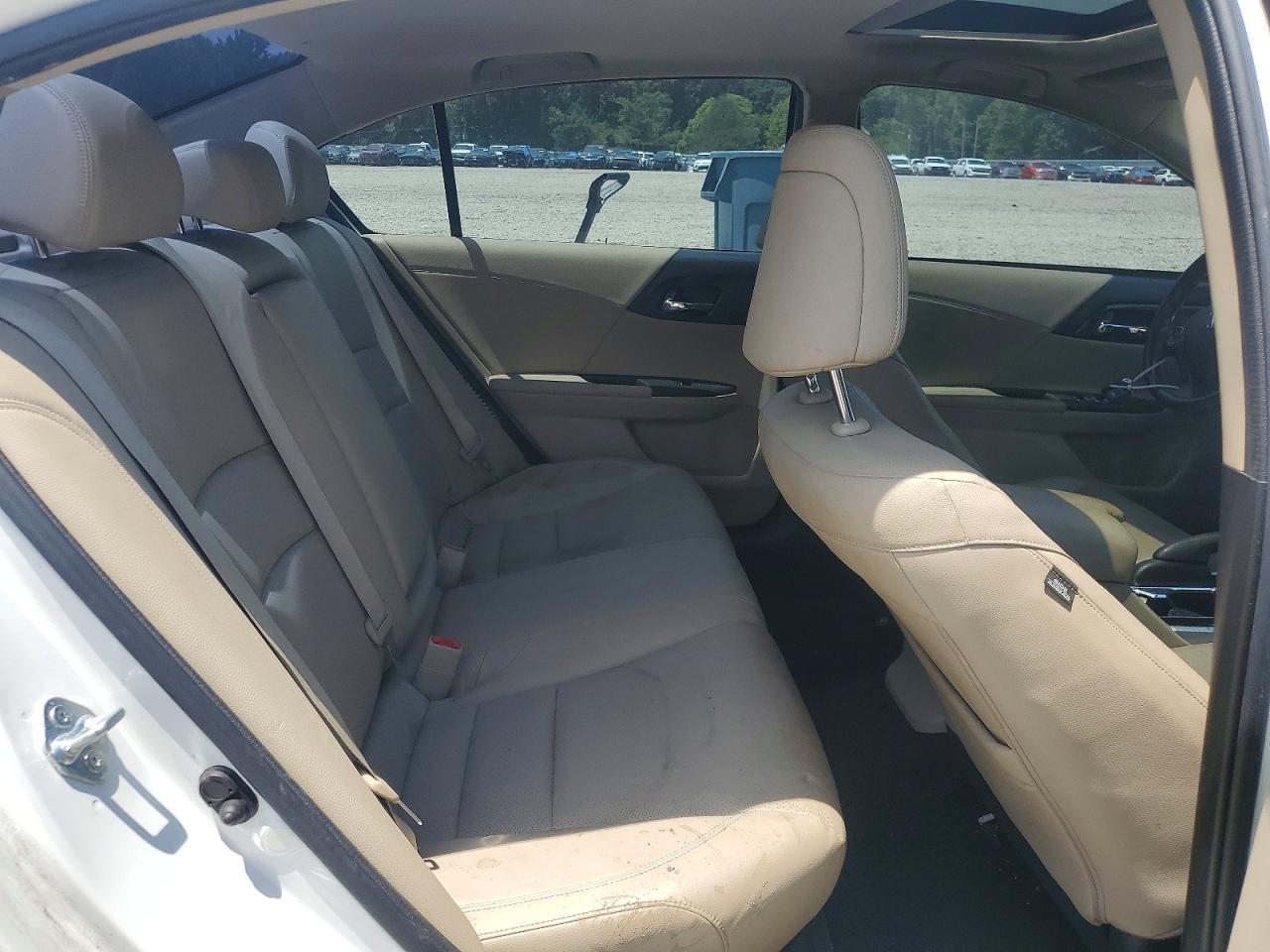 2017 HONDA ACCORD