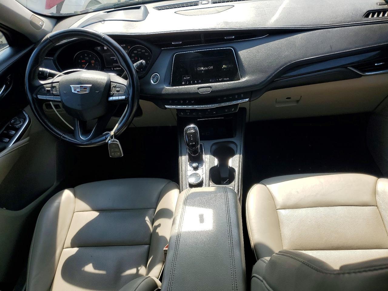 2022 CADILLAC XT4