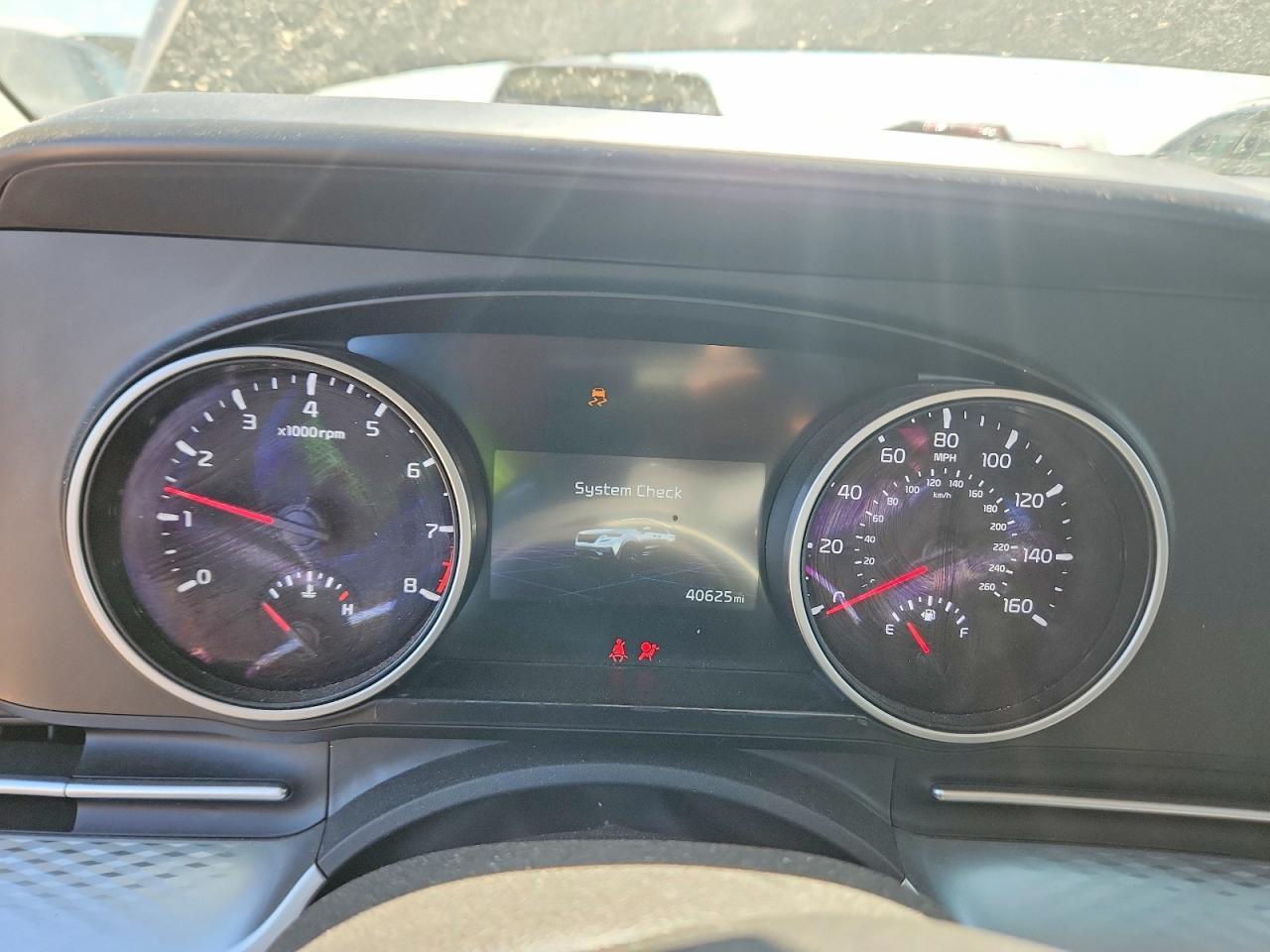 2023 KIA Carnival