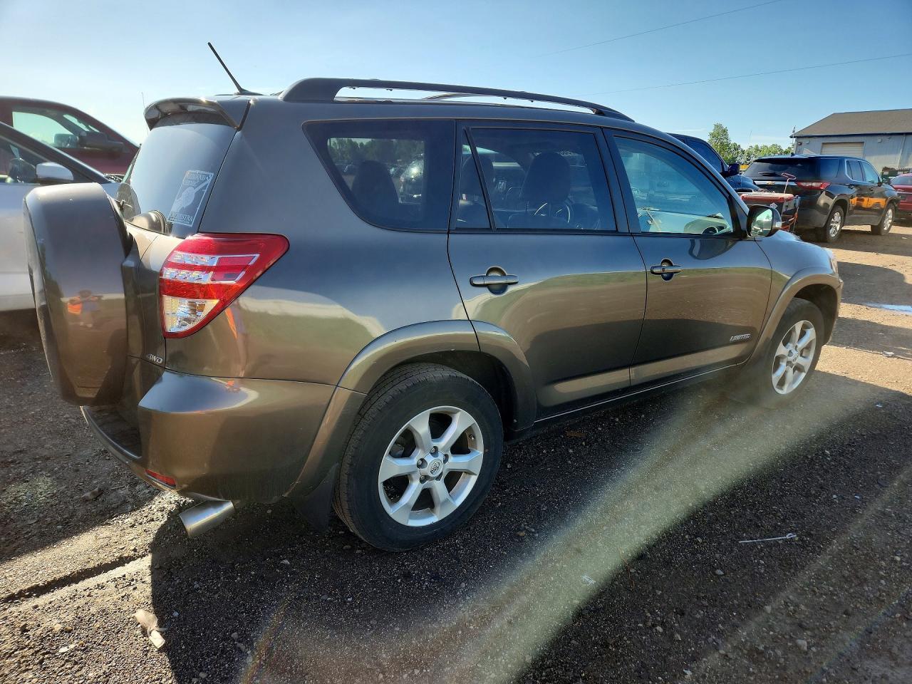 2011 TOYOTA RAV4