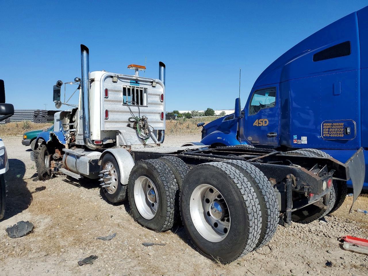 2006 KENWORTH W900