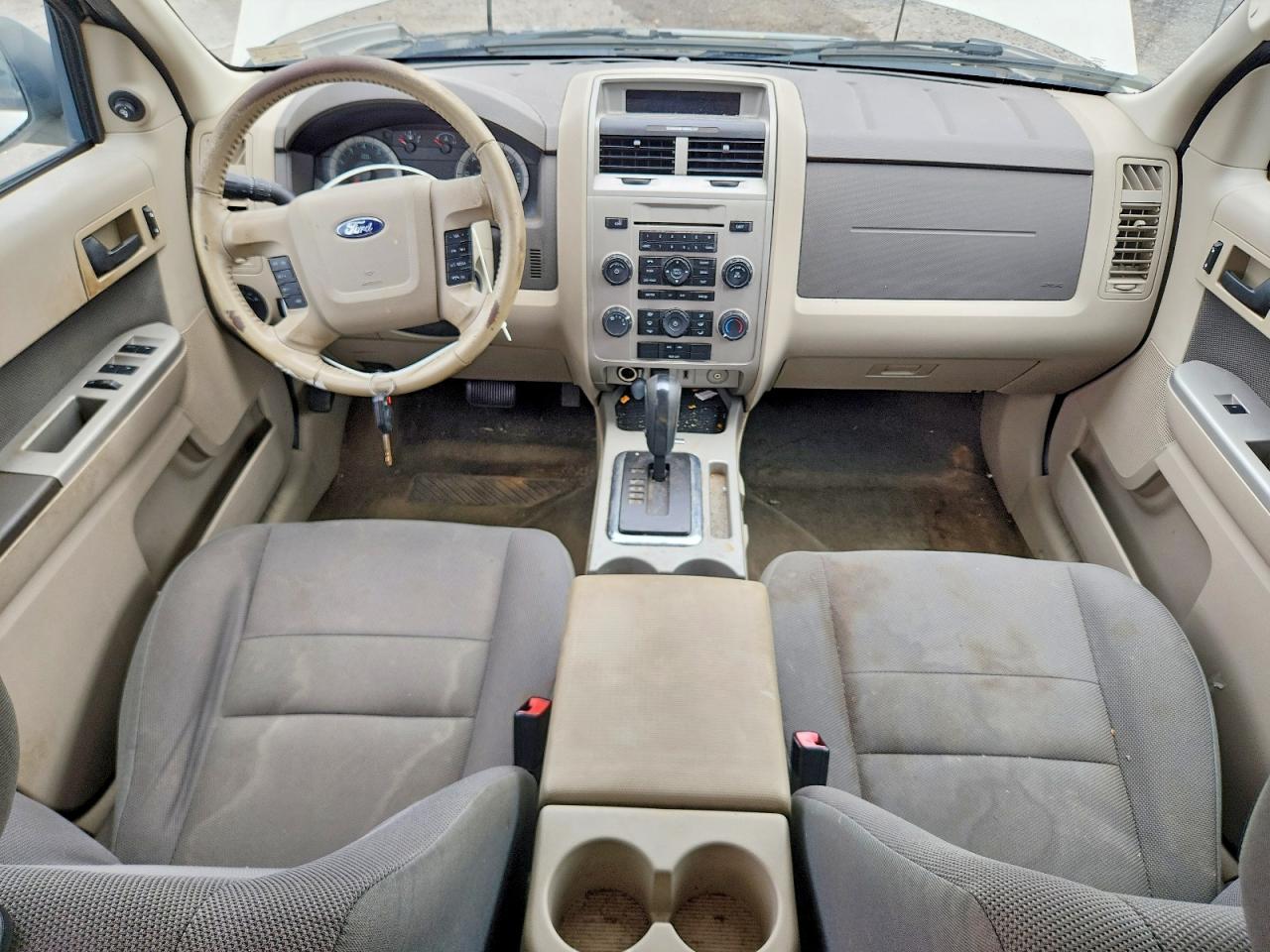 2009 FORD ESCAPE