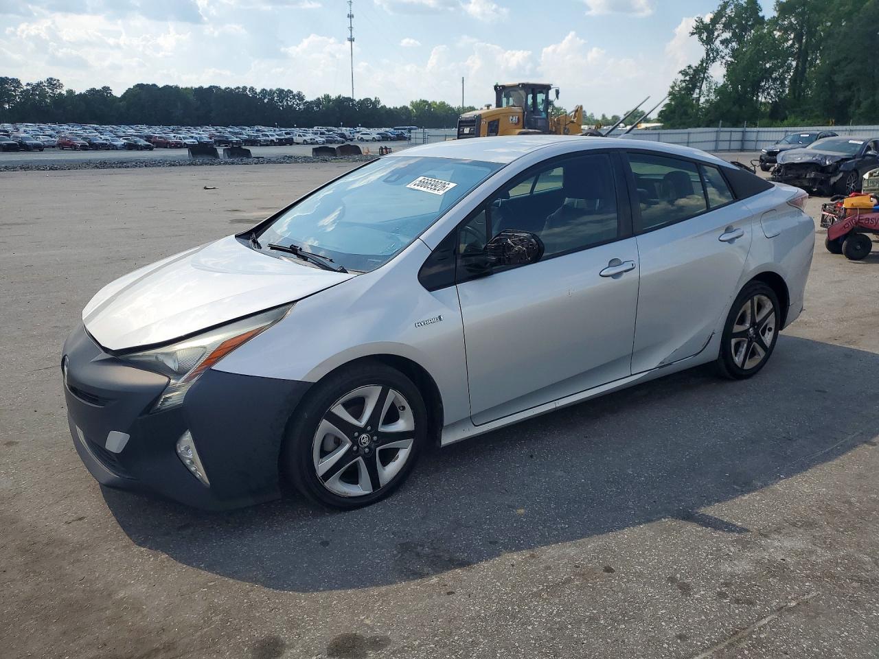 2016 TOYOTA PRIUS