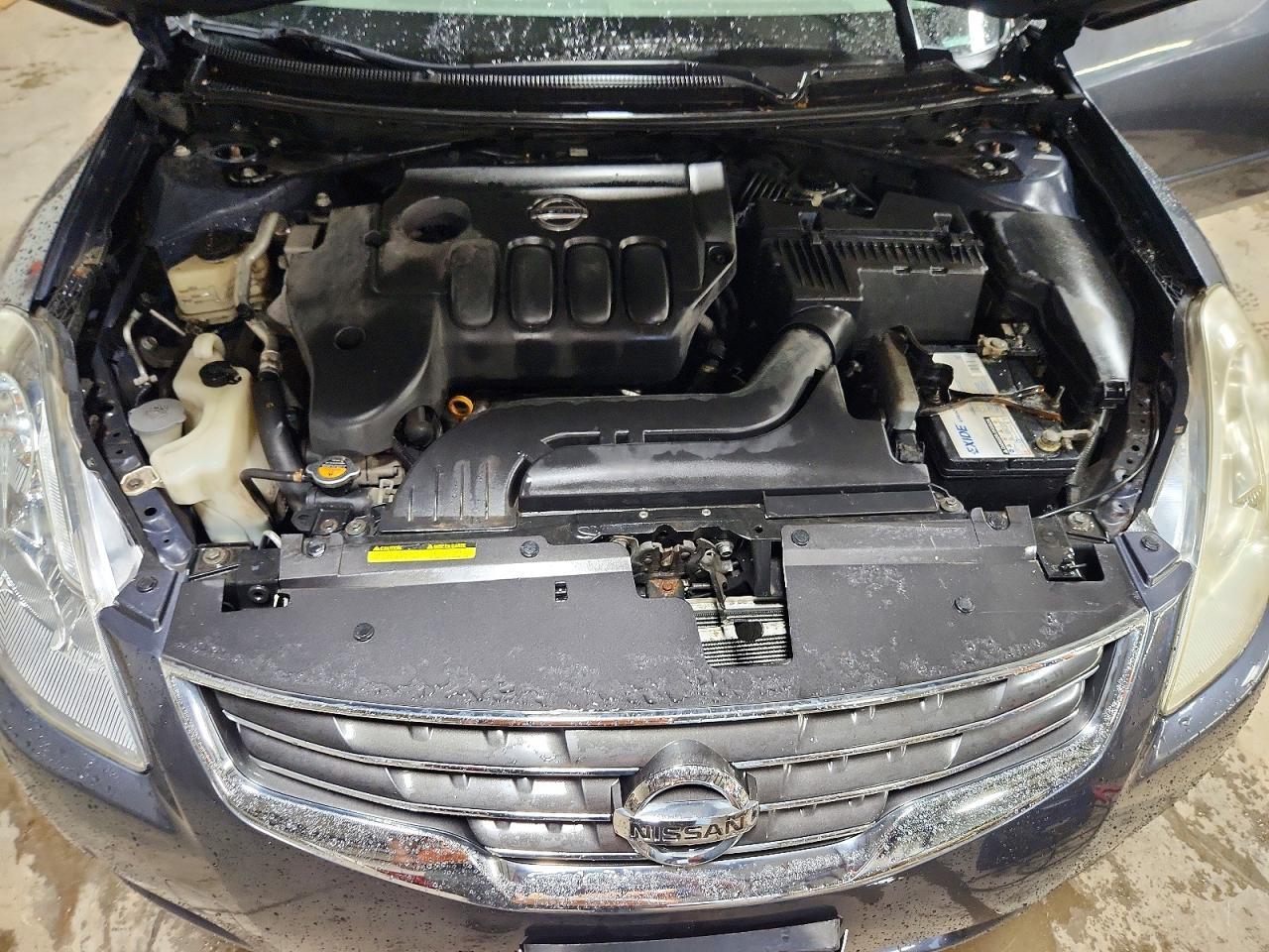 2010 NISSAN ALTIMA