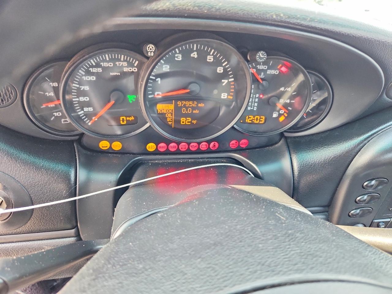 2002 PORSCHE 911