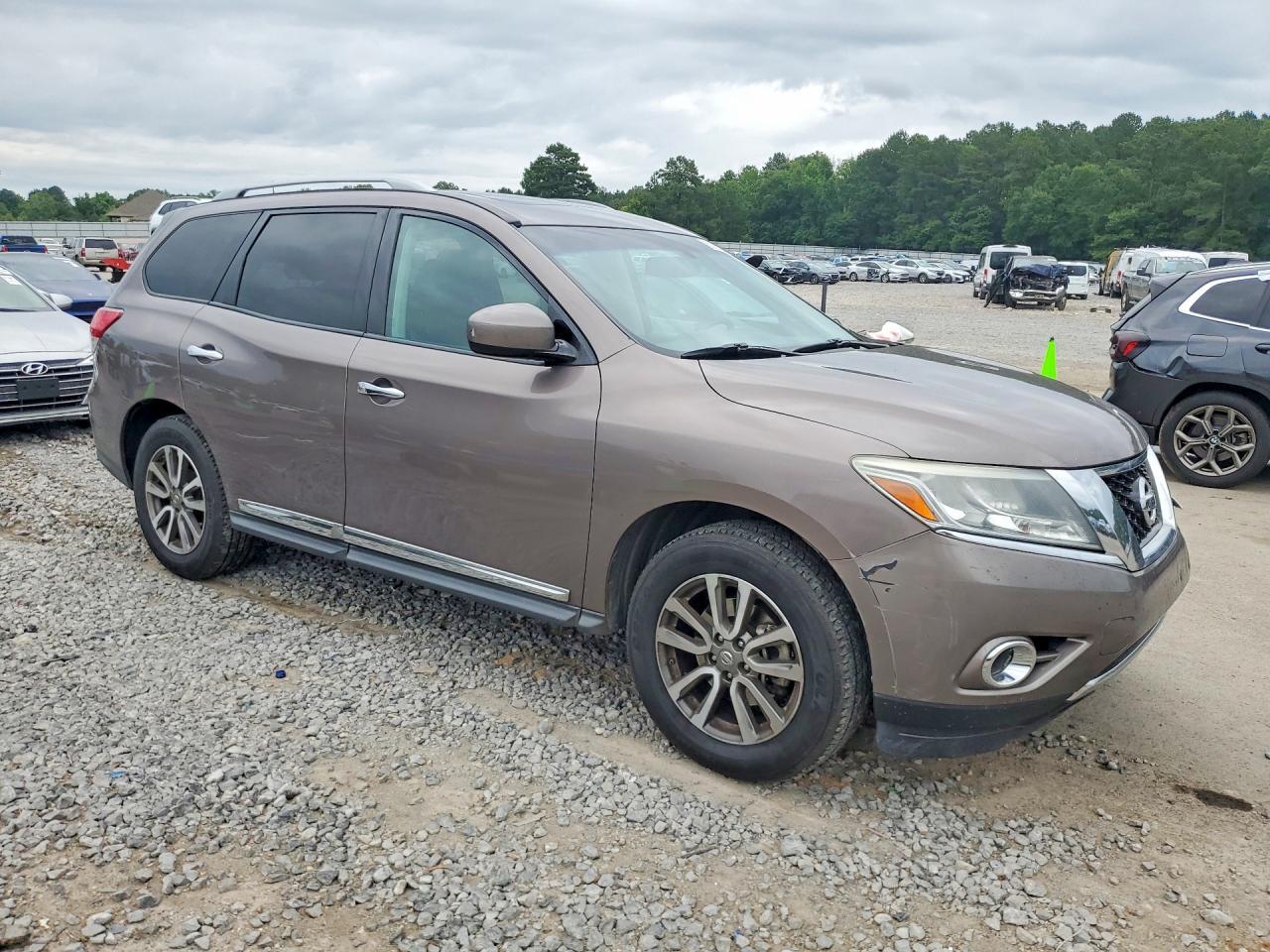 2013 NISSAN PATHFINDER