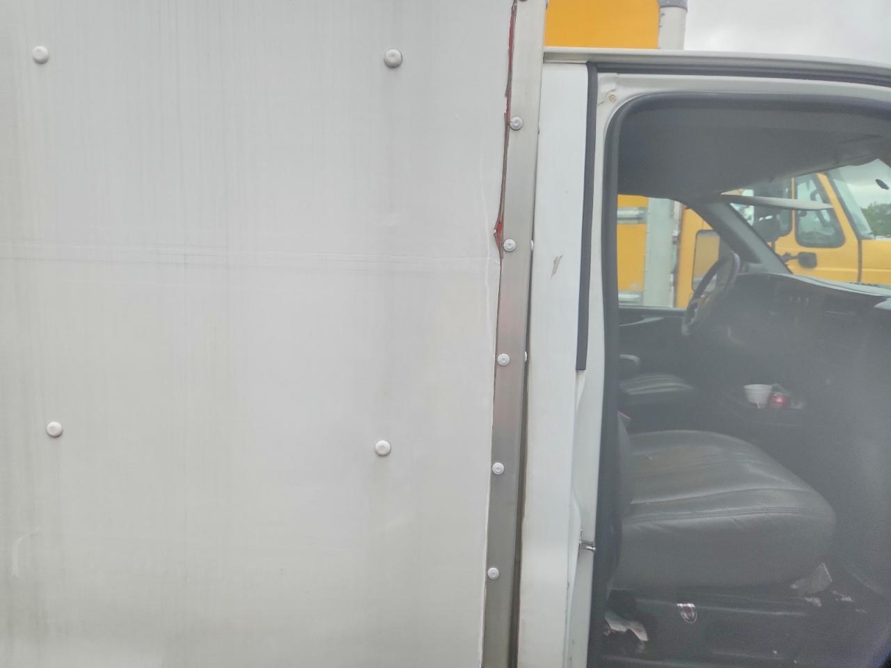 2012 GMC Savana