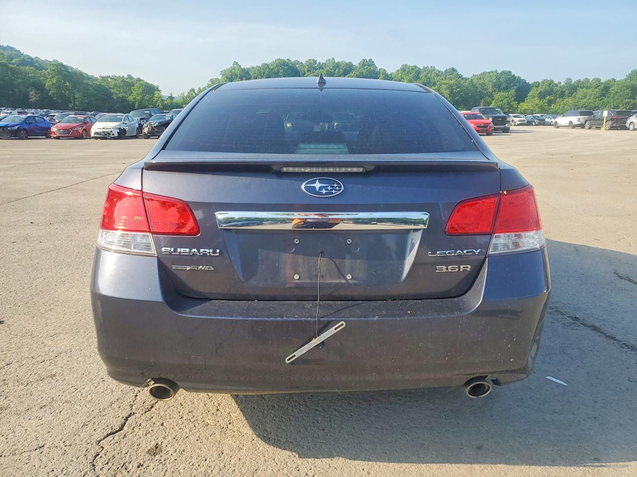 2013 SUBARU Legacy