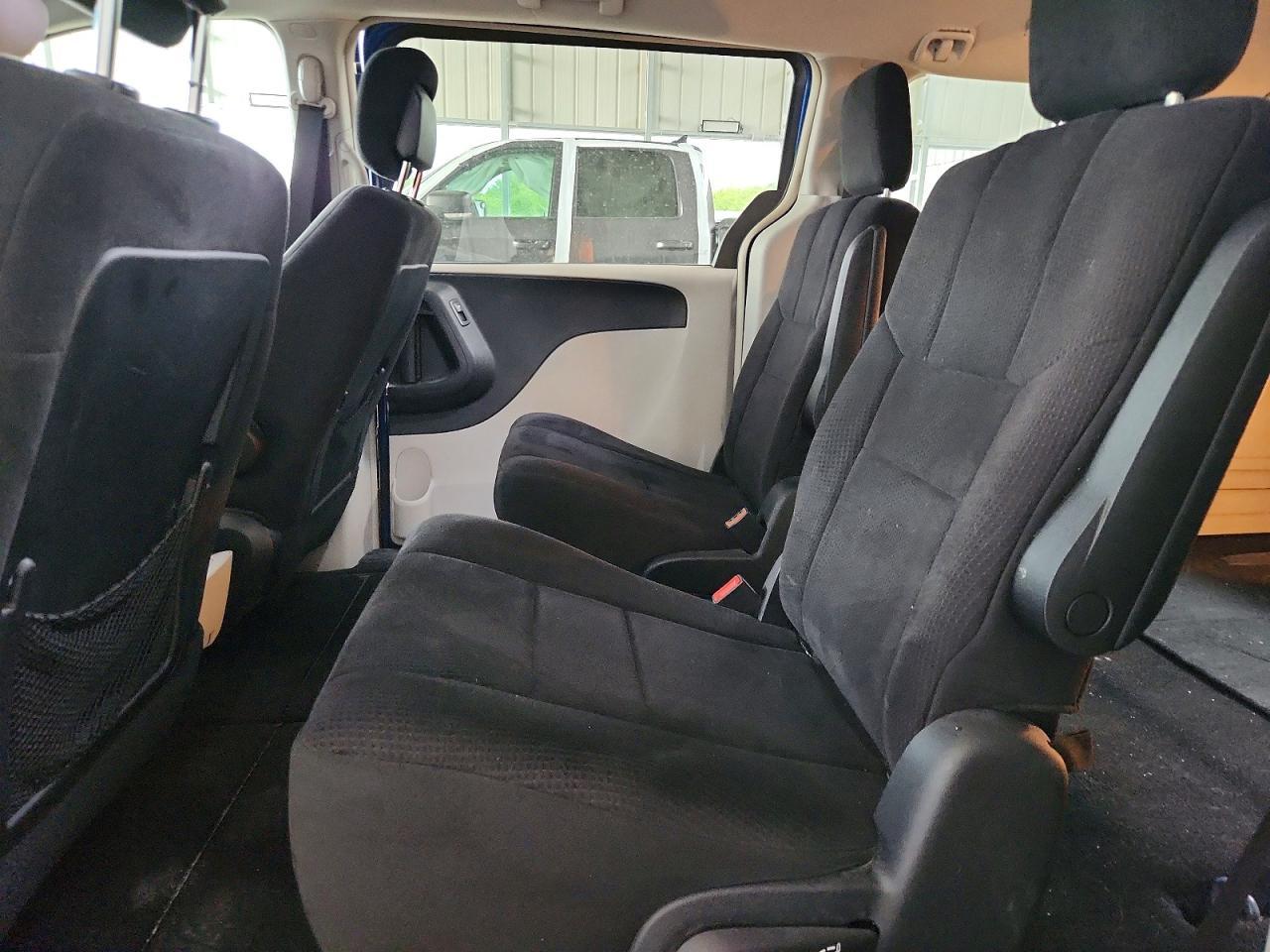 2011 DODGE GRAND CARAVAN