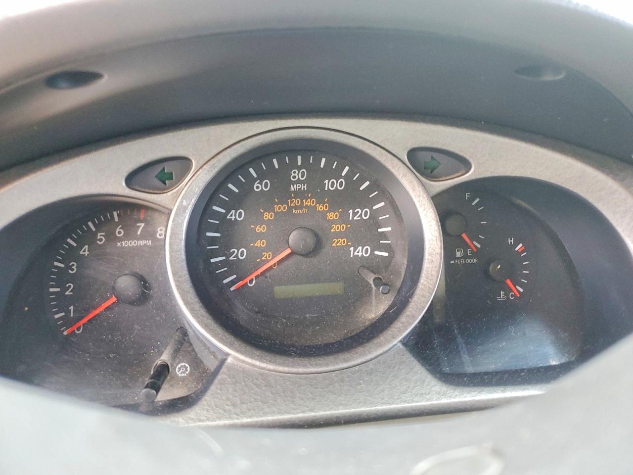 2003 TOYOTA HIGHLANDER