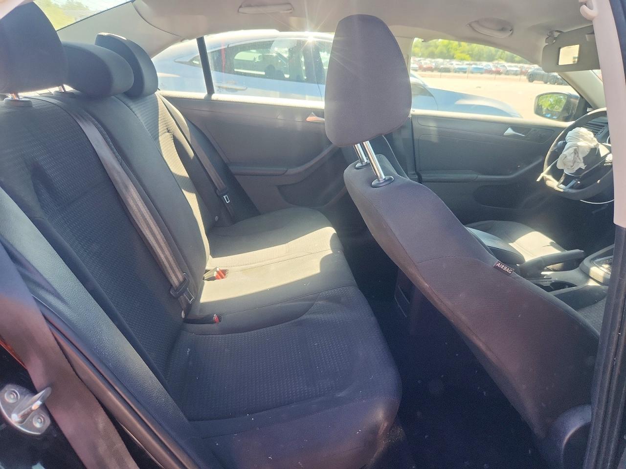 2016 VOLKSWAGEN JETTA