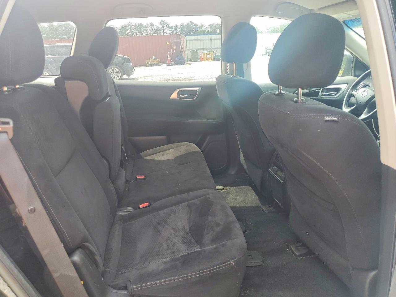 2016 NISSAN PATHFINDER
