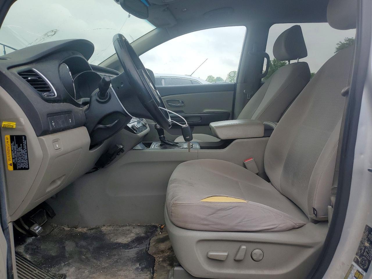 2016 KIA SEDONA
