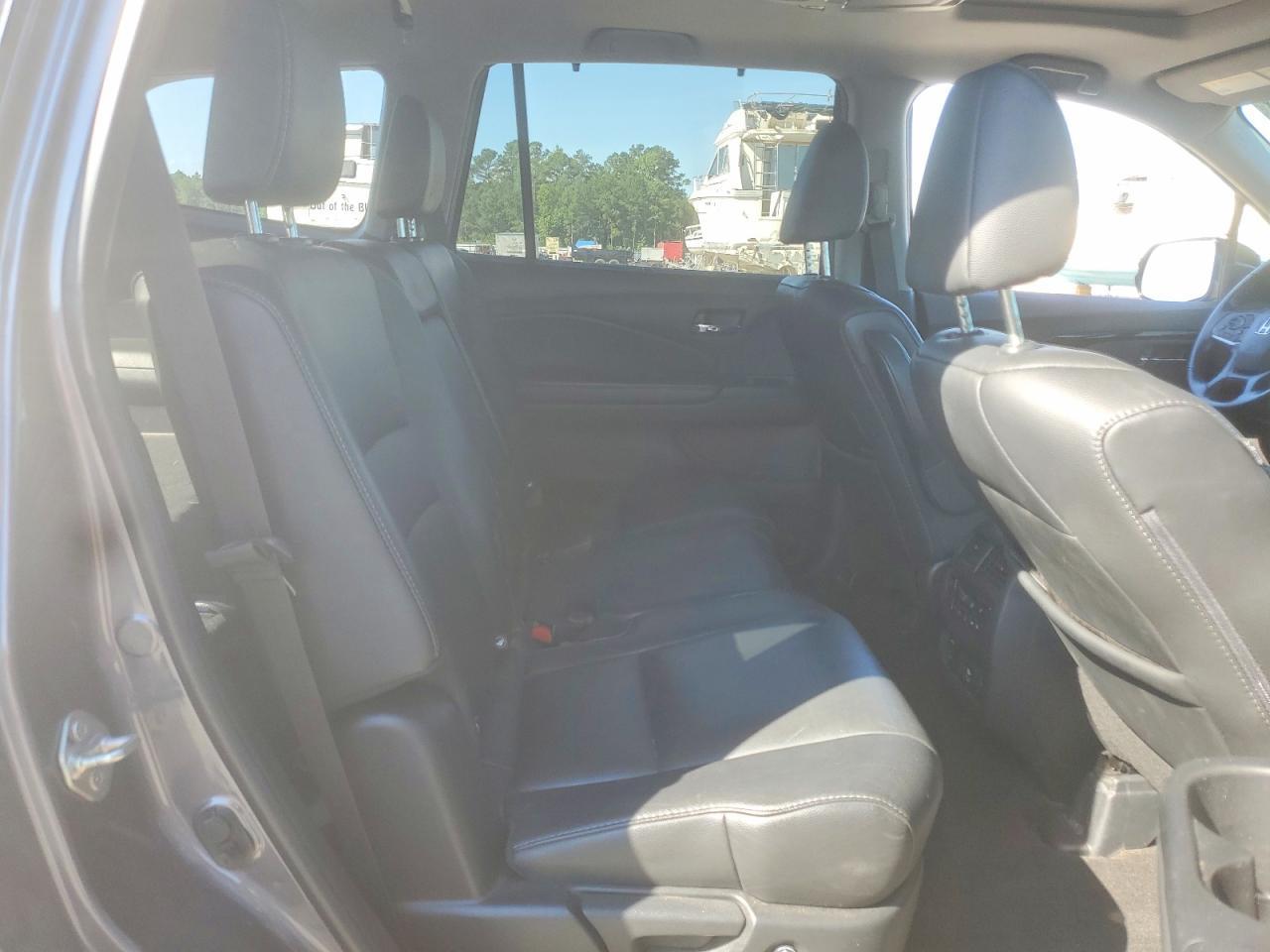 2019 HONDA PILOT