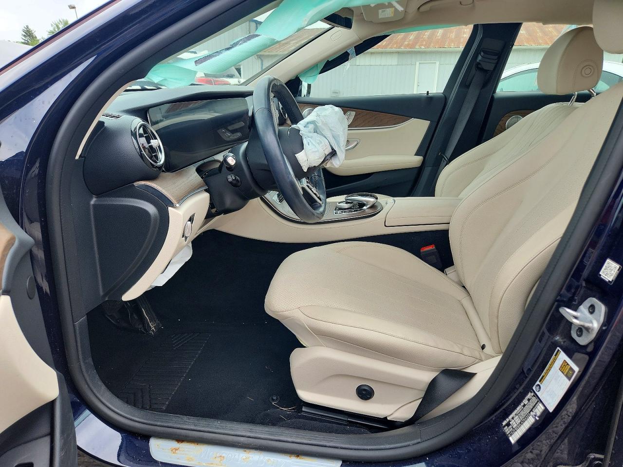 2020 MERCEDES-BENZ E-Class