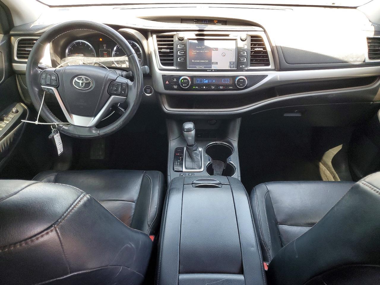 2014 TOYOTA HIGHLANDER