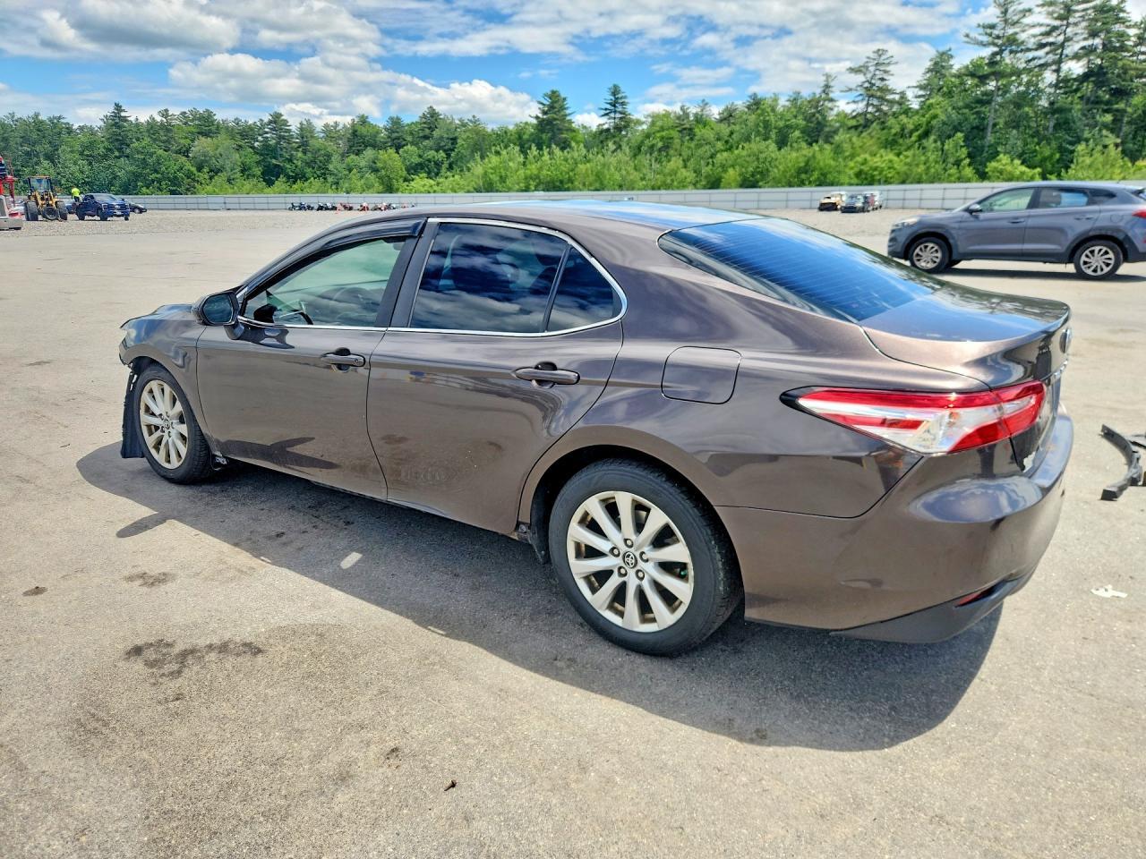 2018 TOYOTA CAMRY