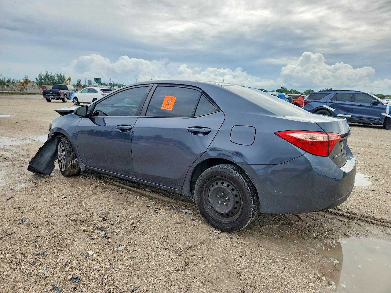 2018 TOYOTA COROLLA